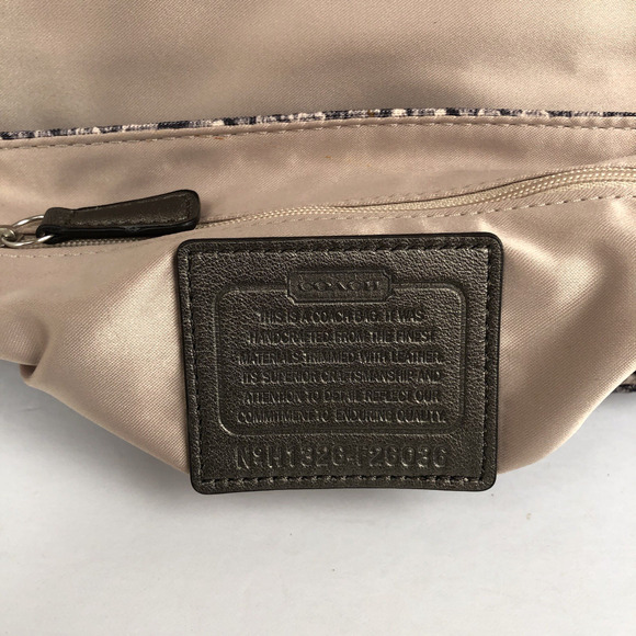 NWOT COACH Taylor Snake Print Flap Gunmetal Trim Crossbody Hand Bag F26036 - Picture 5 of 16